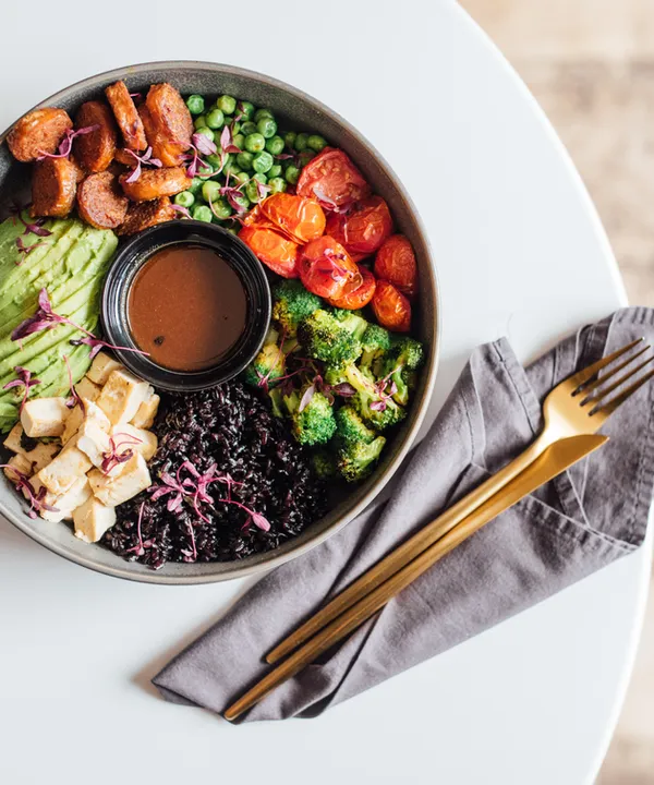 Wednesday Mediterranean Magic: A Midweek Feast of Flavorful, Nutrient-rich Meals