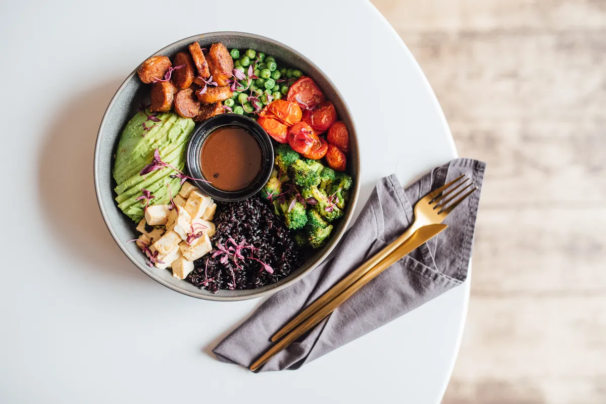 Low Carb Buddha Bowl - Black Sesame